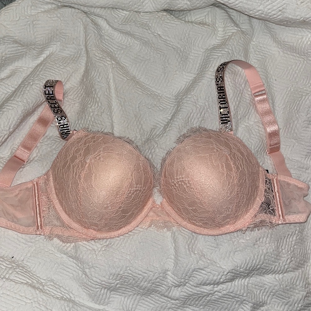 NWOT victorias secret shine strap push up bra